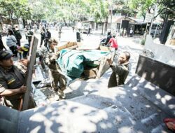 Diklaim Demi Penataan, 1.036 PKL di Bandung Direlokasi Sepanjang Tahun 2023