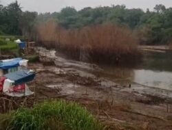 Puluhan Warga di Rancakalong Sumedang Diungsikan Dampak Jebolnya Bendung Disposal Cihamerang