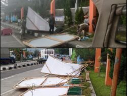 Rusak Fasilitas Taman di Bundaran Bino Kasih Sumedang, 384 APK Ditertibkan Satpol PP