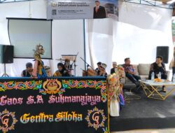 Bosan dengan Cara Lama, Ridwan Solichin Sosialisasikan Perda 14 dengan Wayang Golek