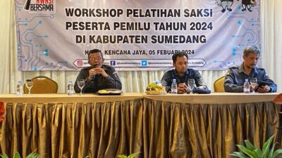 Jelang Pencoblosan, Bawaslu Sumedang Bekali Para Saksi Pemilu Pengetahuan Proses Pungut Hitung