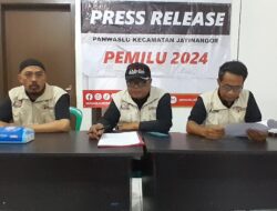 Panwaslu Jatinangor Imbau Peserta Pemilu Tertibkan APK Secara Mandiri