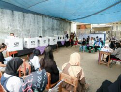 345 Petugas Pemilu 2024 di Bandung Tumbang Akibat Kelelahan, 1 Meninggal