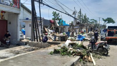Hoax, Tak Ada Korban Meninggal Dunia di Bencana Angin Tornado Jatinangor Sumedang