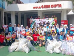 Menuju Sekolah Adiwiyata, SMA Guna Cipta Peringati Hari Peduli Sampah Nasional