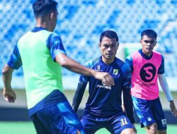 Laga Persib vs PSIS Semarang Dilarang Dihadiri Suporter Tamu