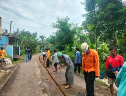 Tanah Bergerak di Jatinunggal Sumedang, 21 Rumah dan Badan Jalan Penghubung 2 Desa Alami Retakan