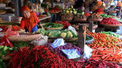 Awal Ramadan, Harga Bapokting di Pasar Tanjungsari Sumedang Masih Meroket