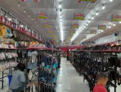Berburu Baju Lebaran di Serba 35 Ribu Desa Mekargalih Jatinangor Sumedang