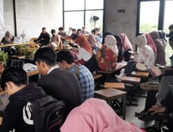 Ratusan Milenial di Sumedang Ikuti Diklat 3 in 1 Social Media Marketing
