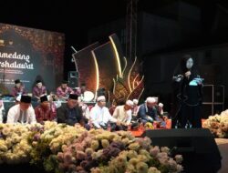 Ribuan Warga Ikuti Sumedang Bersholawat di Peringatan HJS ke-446