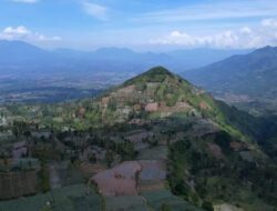 Menguak Gunung Sadahurip Garut yang Konon Mirip Piramida Mesir
