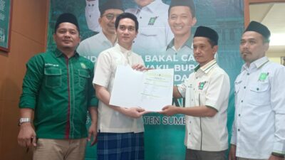 Diantar Ketua DPD PAN Sumedang, Fajar Aldila Daftar Calon Bupati ke Desk Pilkada PKB