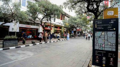 Braga Bebas Kendaraan, Wisatawan Makin Leluasa Liburan di Bandung