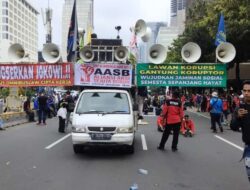May Day, Ribuan Buruh Bertolak ke Jakarta Tuntut Upah Layak dan Hapus UU Kerja