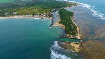 Tak Kalah dari Pangandaran, Pantai Santolo Garut Suguhkan Pemandangan Exotic