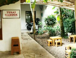 Teras Gandok: Tempat Nongkrong di Bandung Sederhana Para Vlogger