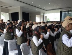 3.427 Petugas Pantarlih Pilkada Sumedang 2024 Resmi Dilantik
