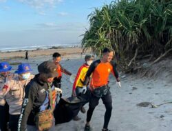 Satu Wisatawan Tergulung Ombak Pantai Karang Papak Ditemukan Meninggal