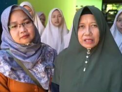 Ibu-ibu Pengajian di Sumedang Minta Dony Ahmad Munir Lanjutkan Sumedang Lebih Simpati