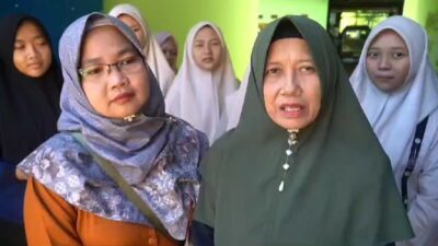 Ibu-ibu Pengajian di Sumedang Minta Dony Ahmad Munir Lanjutkan Sumedang Lebih Simpati