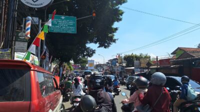 Efek Tiket Masuk Gratis Janspark, Jatinangor Sumedang Dikepung Kemacetan