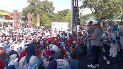 Dony Ahmad Munir Perkenalan Pendampingnya di Pilkada Sumedang 2024 ke Publik