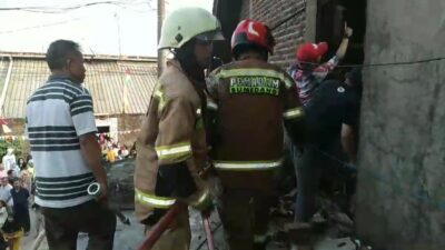 Rumah Warga Cisempur Sumedang Kebakaran, Korsleting Listrik Diduga Penyebabnya