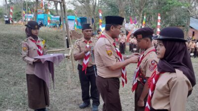 Erwan Setiawan Buka Acara Kemah Terpadu di Kwaran Tanjungsari dan Jatinangor