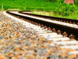 Mengenaskan! Dua Perempuan Meninggal Tertemper Kereta Api di Andir