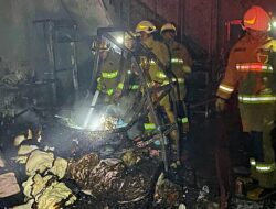 Pertokoan di Jalan Raden Rangga Kencana Kebakaran