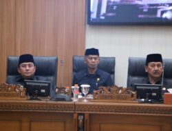 Pj Bupati Sumedang Sampaikan Nota Pengantar Raperda APBD Tahun Anggaran 2025