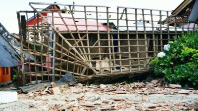 Porak Poranda Dihantam Gempa, Kabupaten Bandung Kini Berstatus Tanggap Darurat