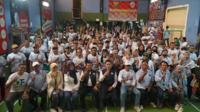 Paslon Nomor 2 Dony-Fajar Sapa Warga Cimanggung, Targetkan 85 Persen Suara