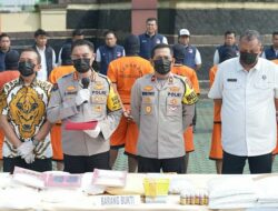 Peredaran Jutaan Butir Obat Keras Ilegal Digagalkan, Pabrik di Sumedang dan Tasik Disegel