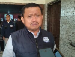 Tinggal 12 Persen, Dony Janji Selesai Jalan Rusak di Sumedang dalam 2 Tahun