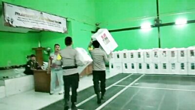 Genangan Banjir Ganggu Pergeseran Logistik Pilkada 2024 di Baleendah