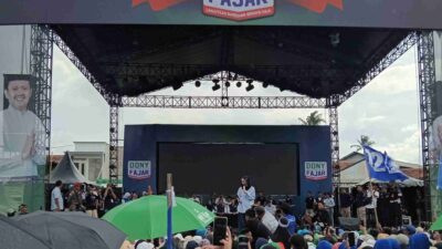 Desi Ratnasari dan Varrel Bramasta Jadi Magnet Kampanye Dony-Fajar