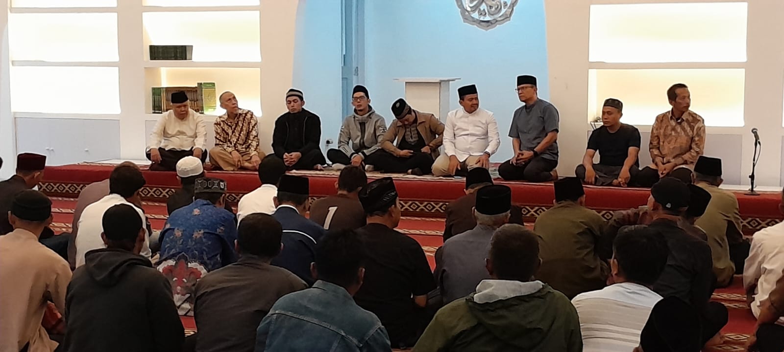 Dony Ahmad Munir Hadiri Peresmian Masjid