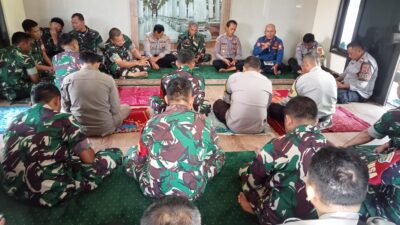 Cegah Bencana, TNI/Polri di Tanjungsari Sumedang Gelar Do’a Bersama dan Shalat Ghaib