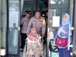 Inspiratif! Polsek Ibun Bantu Warga Jalani Pengobatan Cuci Darah