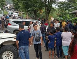 Pajero Sport Terperosok ke Jurang di Griya Jatinangor 2 Sumedang