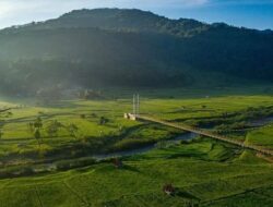 Jembatan Gantung Panyindangan: Penghubung Dua Desa, Magnet Wisata Baru Sumedang