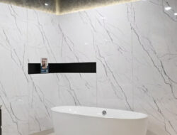 Wall Panel Terbaik untuk Dinding Kamar Mandi