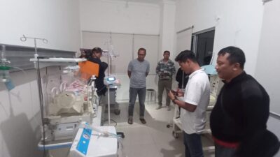 Polisi Buru Orang Tua Pembuang Bayi Dalam Kardus di Sumedang