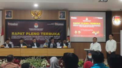 Dony Ahmad Munir-Fajar Aldila Resmi Ditetapkan Sebagai Bupati dan Wakil Bupati Sumedang Terpilih