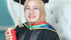 Dr. Elinda Rizkasari Dosen prodi PGSD Unisri Surakarta