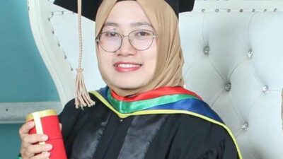 Dr. Elinda Rizkasari Dosen prodi PGSD Unisri Surakarta