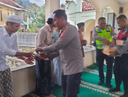 Ramadan 2025, Polres Sumedang dan Media Berbagi Takjil Gratis