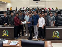 Tolak Perpanjangan HGB dan HGU PT Subur Setiadi, Warga Dua Desa di Sumedang Ngadu ke DPRD